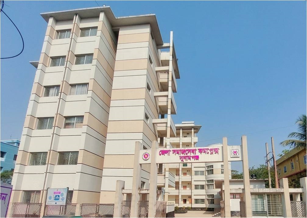 সরকারি গাড়ি এখন ‘পারিবারিক ট্যাক্সি’, সুনামগঞ্জ সমাজসেবা ডিডির অপকর্মে তোলপাড়