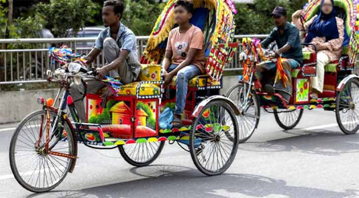 সিলেটে শর্ত সাপেক্ষে জব্দকৃত ব্যাটারিচালিত রিক্সা ফেরত দেবে পুলিশ