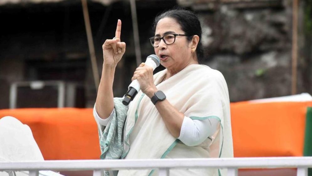 আমাকে থামাতে হলে মেরে ফেলতে হবে : মমতা বন্দ্যোপাধ্যায়