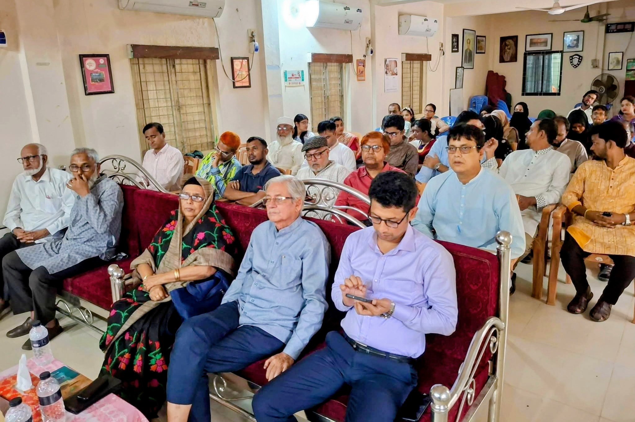 হবিগঞ্জে সাহিত্য পরিষদের সাহিত্য আসরে নজরুল বর্ষ উদযাপন