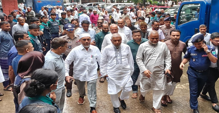 সুরঞ্জিত সেন হ ত্যা চেষ্টা মামলা: খালাস পেলেন আরিফ, বাবর ও গৌছ