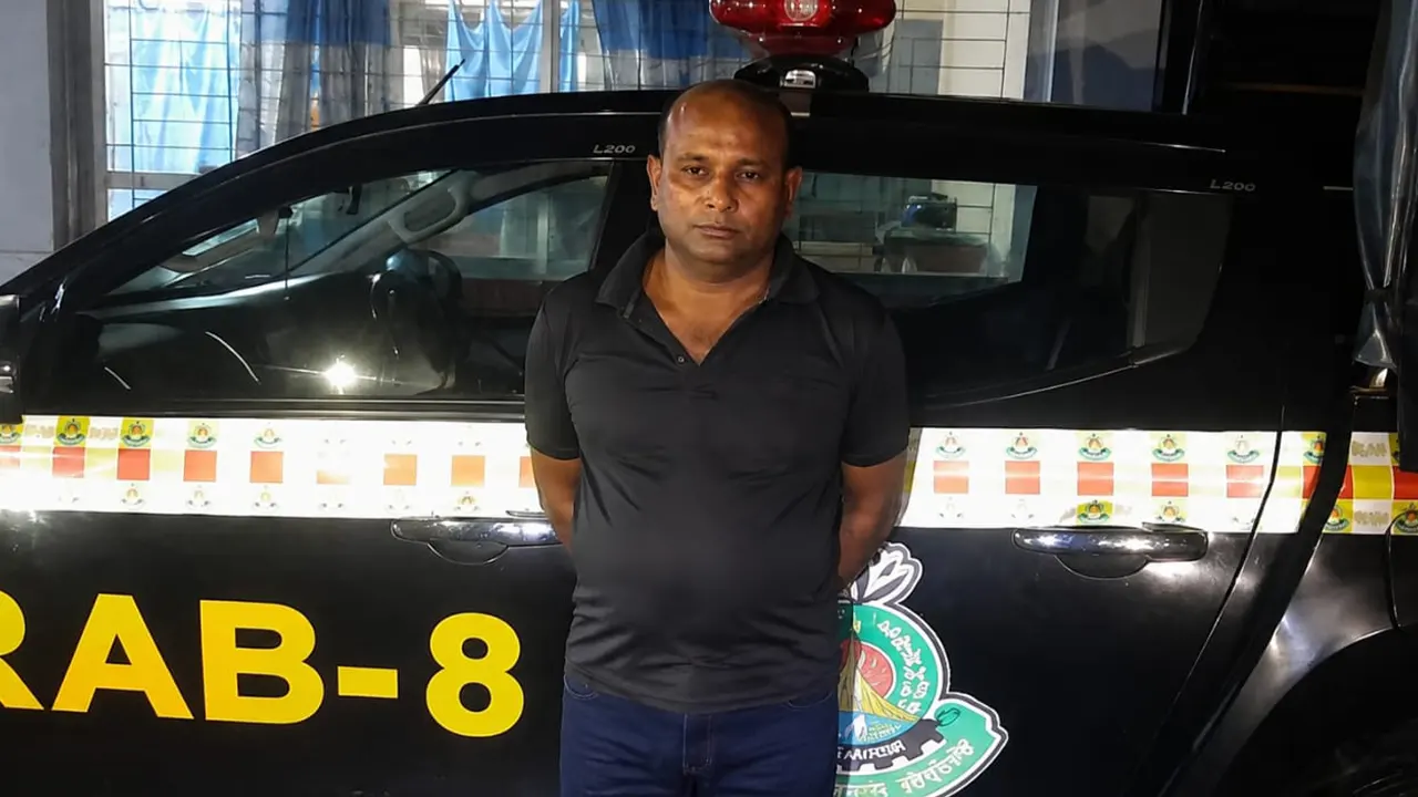 পরকীয়ায় বাধা দেওয়ায় শাশুড়িকে হত্যা, প্রধান আসামি গ্রেপ্তার পরকীয়ায় বাধা দেওয়ায় শাশুড়িকে হত্যা, প্রধান আসামি গ্রেপ্তার