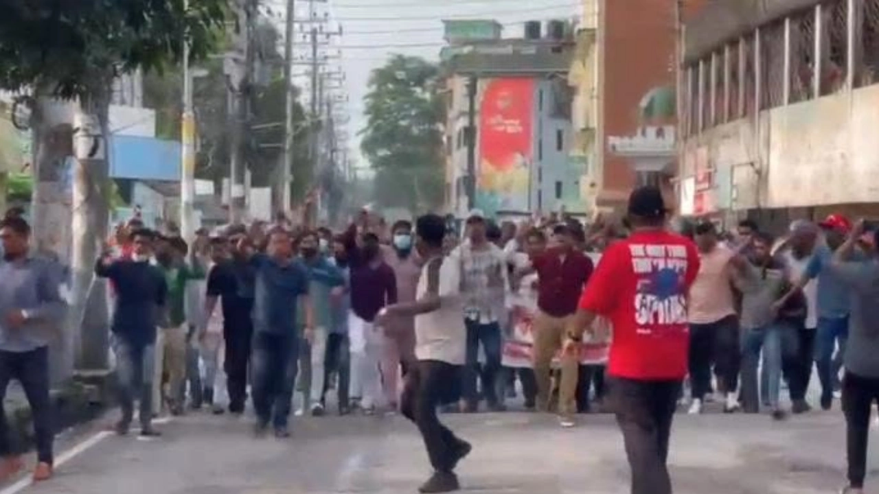 সিলেটে আ. লীগের ঝটিকা মিছিল, ৪ জন আটক!