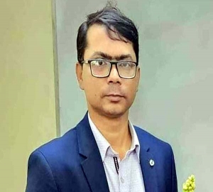 মেডিকেল ভর্তির প্রশ্ন ফাঁসের অভিযোগে চিকিৎসক আটক