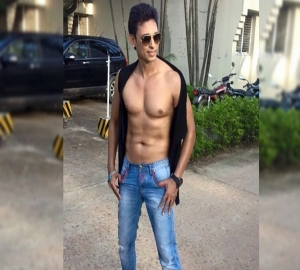 আমি আগুন, সব নারীকে জ্বালাতে চাই: জায়েদ খান