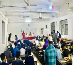 সিলেট সরকারি কলেজ রোভার স্কাউট গ্রুপ ও বি.এন.সি.সি’র ইফতার সম্পন্ন