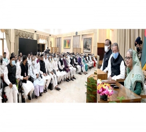 দেশি-বিদেশি ষড়যন্ত্রের ব্যাপারে সতর্ক করলেন প্রধানমন্ত্রী