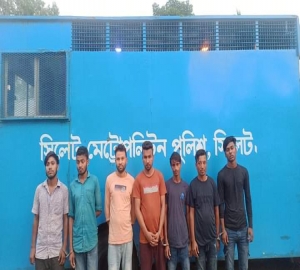 সিলেটে জুয়ার আস্তানায় অভিযানের সময় পুলিশের উপর হামলার অভিযোগে ৭ জন গ্রেফতার