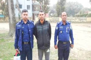 ঠাকুরগাঁওয়ে ভুয়া সেনা সদস্য আটক