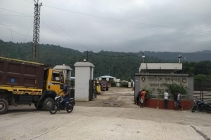 তামাবিল স্থলবন্দরে গাড়ী প্রতি ৪৫০ টাকা করে চাঁদা উত্তোলন