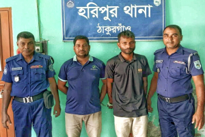 ঠাকুরগাঁওয়ে ইয়াবা নিয়ে খাদ্য বান্ধব ডিলার সহ আটক-২