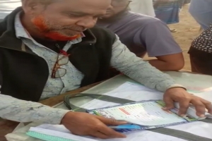থামছে না রাণীশংকৈলের-কাতিহার হাটের অতিরিক্ত টোল আদায়, প্রশাসন নীরব!