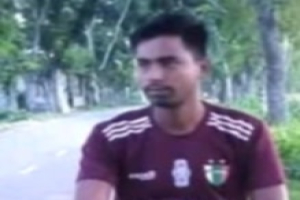 ঠাকুরগাঁওয়ে গাছের ডাল ভেঙে মাটিতে পড়ে যুবকের মৃত্যু