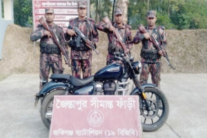 সিলেটে রয়েল মোটরসাইকেলসহ কোটি টাকার ভারতীয় পণ্য জ ব্দ
