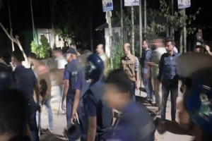 মাইকে ঘোষণা দিয়ে ছাত্রদল নেতাদের ওপর ‘আ.লীগের’ হামলা, আহত ১৮