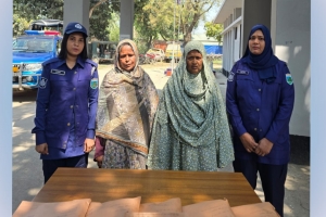 সিলেট -রাজশাহী কালেকশনে কোটি কোটি টাকার হেরোইন ব্যবসা মাল বহন করছে নারীরা 