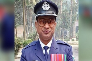 ‘চাঁদা’ হিসেবে ওসির দাবি ২০০ পিস আমানত শাহ লুঙ্গি!