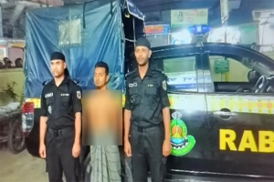 ইলিশ মাছ রান্না না করায় মাকে কুপিয়ে হত্যা