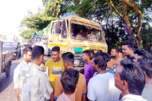 ওসমানীনগরে চোরাই চিনির ট্রাক জ ব্দ, আ ট ক ৪