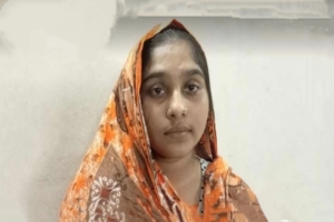 শুধু স্বামীর নামে মিল থাকায় বিনা অপরাধে কারাগারে রুহী আকতার