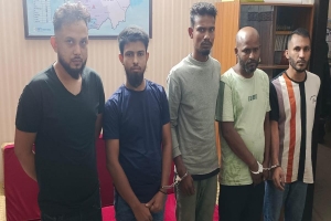 সিলেটে চোরাই চিনি ছিনতাইয়ের সময় ৫ ছাত্রলীগ কর্মী আ ট ক 