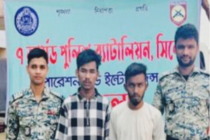 নগরীর নবাব রোড থেকে মোটরসাইকেল সহ দুই চোর আটক