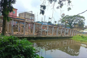 সিলেটে পুকুর ভরাট করে মার্কেট নির্মাণে স্থিতাবস্থার নির্দেশ