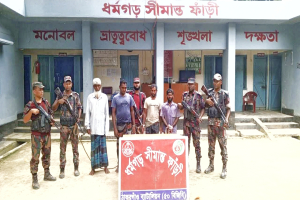 রাণীশংকৈল সীমান্ত থেকে চার বাংলাদেশি আটক
