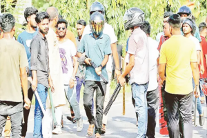 সিলেটের এত অ স্ত্র গেল কই?
