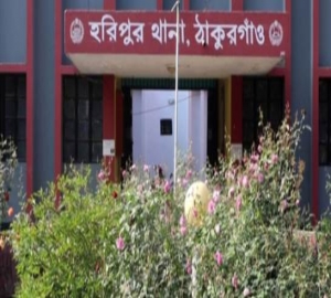 ঠাকুরগাঁওয়ে ১২৫০ মিলি লিটার লুজ ফেনসিডিল উদ্ধার